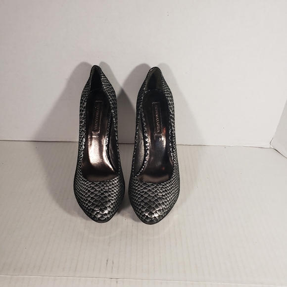 Women's BCBGMAXAZRIA 5in. Snake Print Heels - Picture 4 of 5